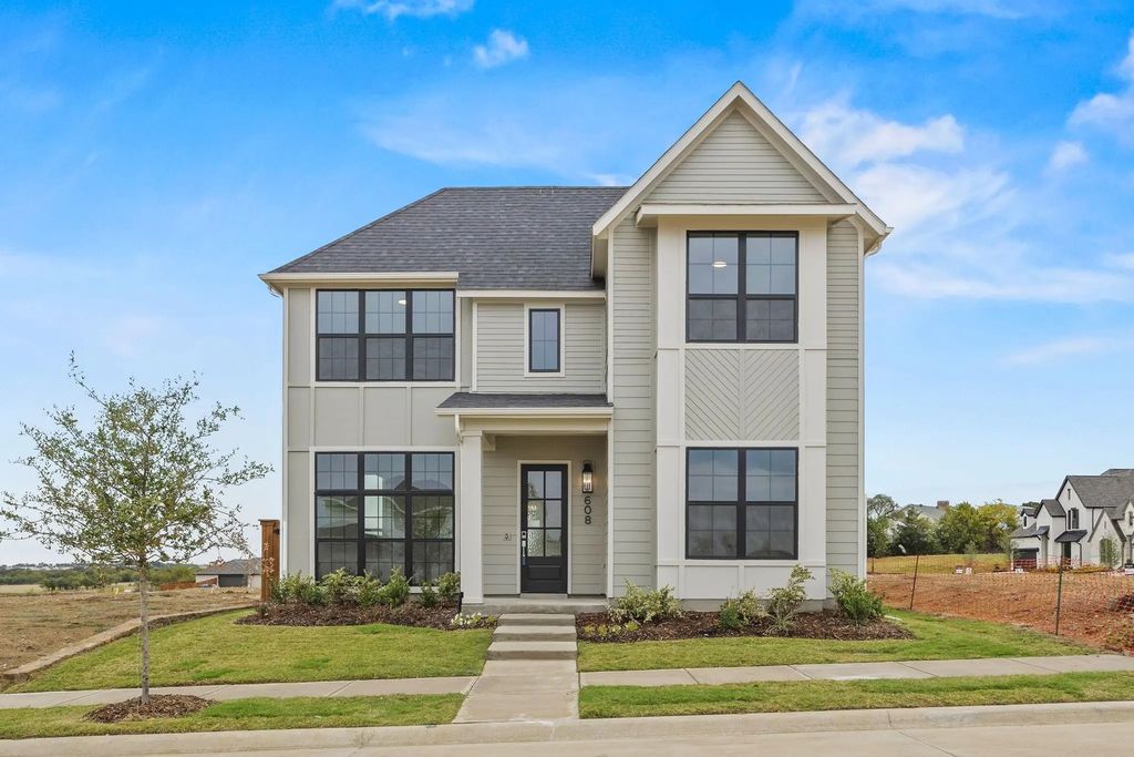 608 Callum Parkway, Celina