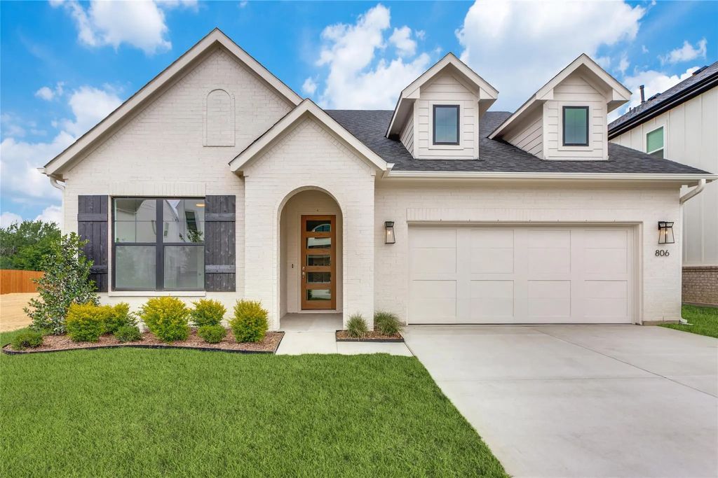 806 Mallard Drive, Aledo