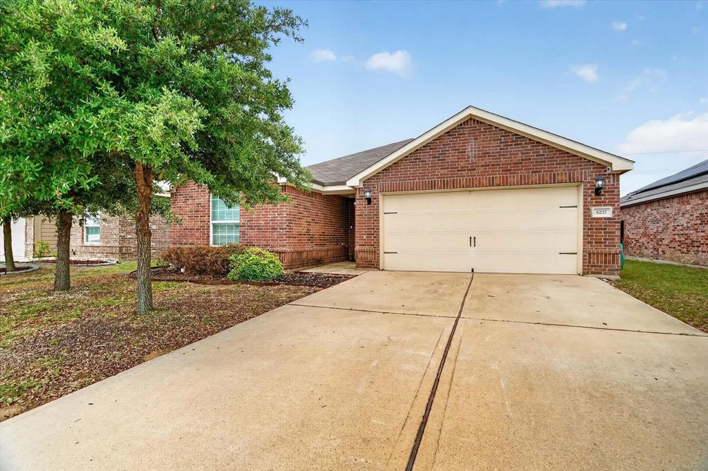 6237 Ryan Creek Road, Fort Worth