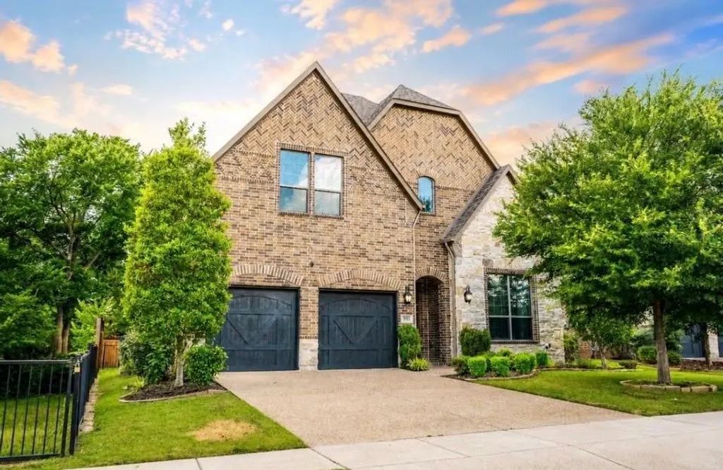 5036 Randolph Street, Plano
