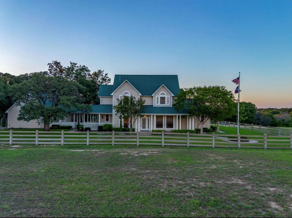 5520 Dido Hicks Road, Fort Worth