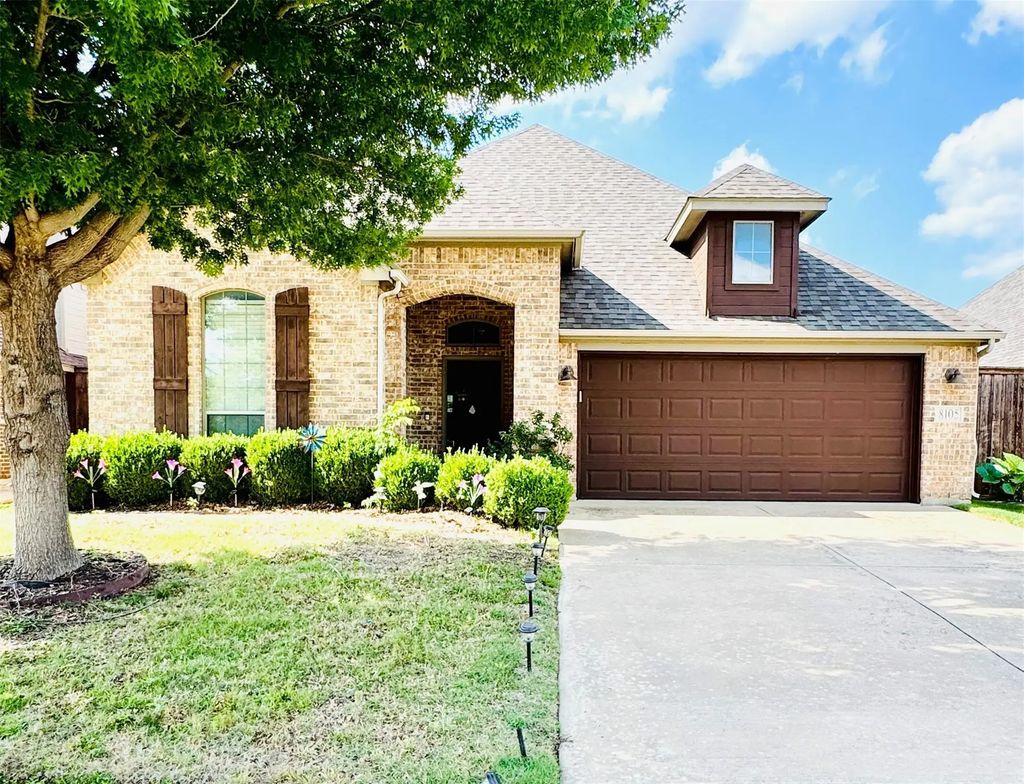 8105 Winter Falls Trail, Fort Worth