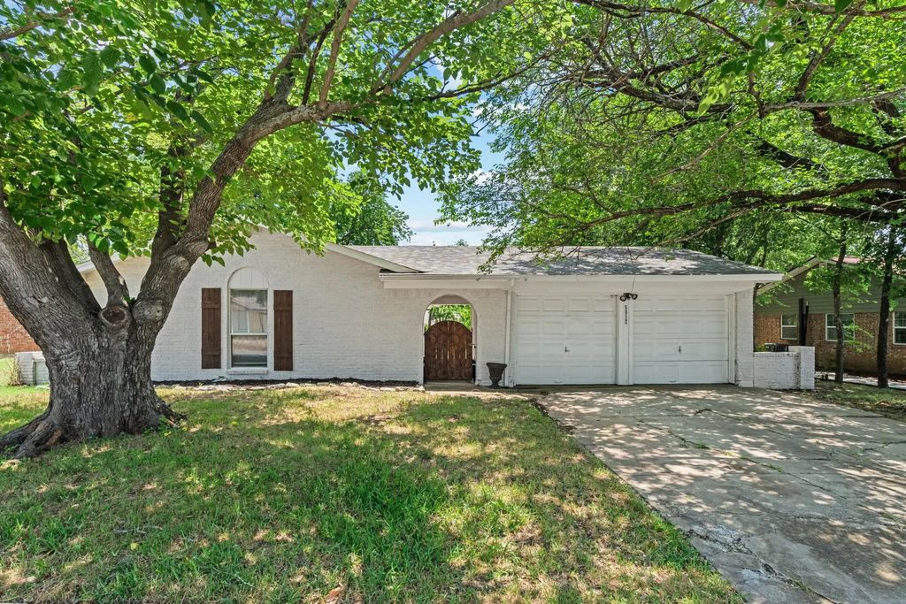 5812 Haney Drive, Watauga
