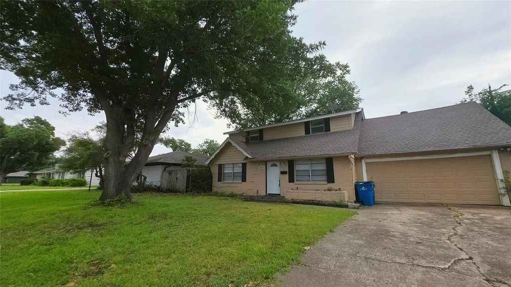 1814 Gravley Drive, Carrollton