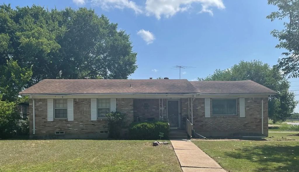 1838 Oak Hill Circle, Dallas
