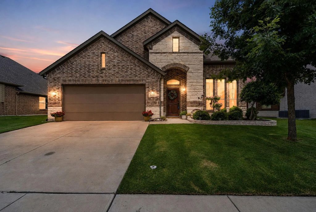 620 Leadtree Trail, Fort Worth