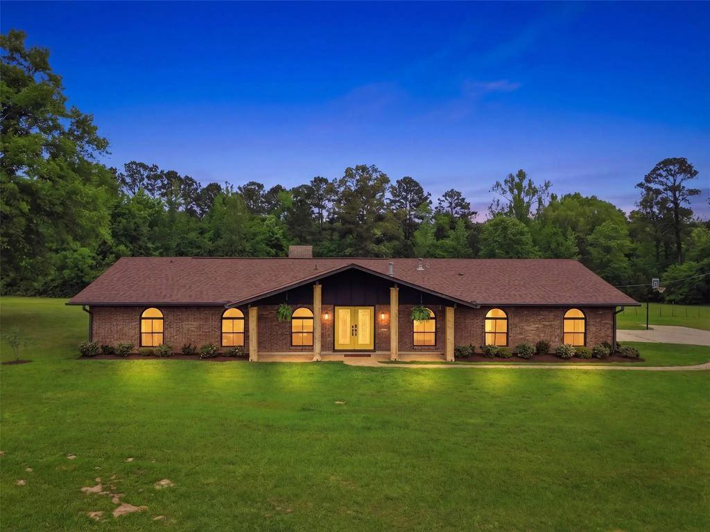10320 Buncombe, Bethany