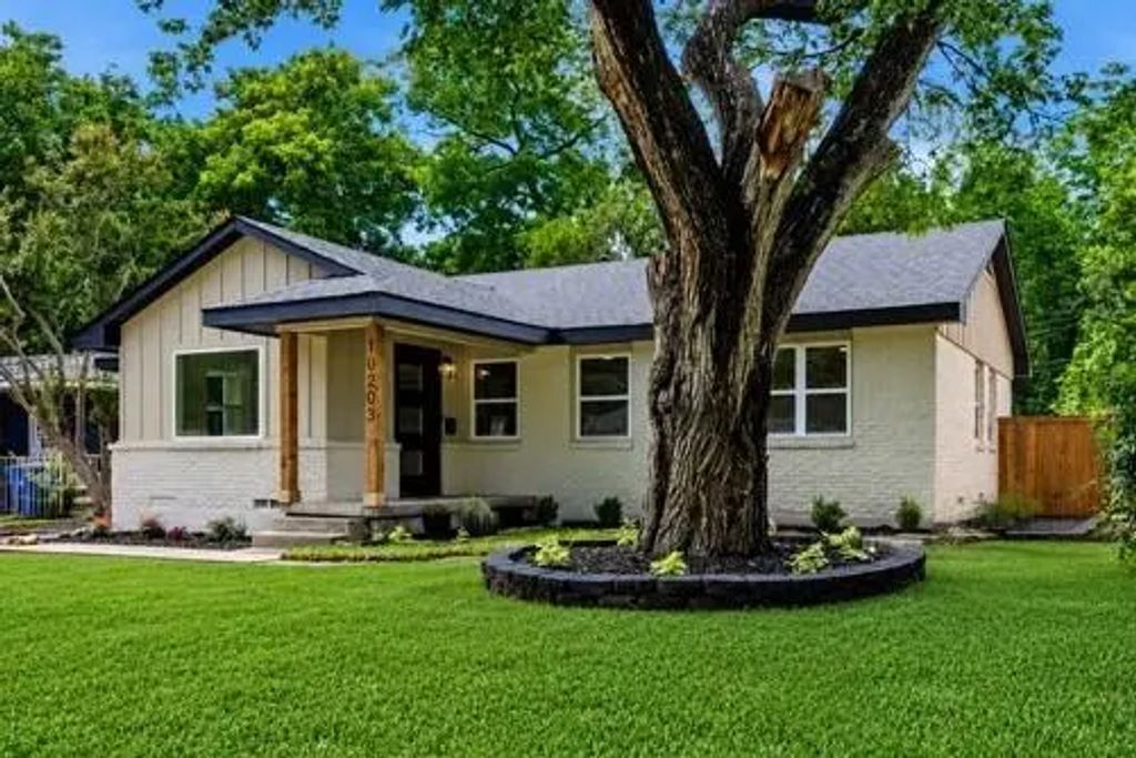 10203 Estacado Drive, Dallas