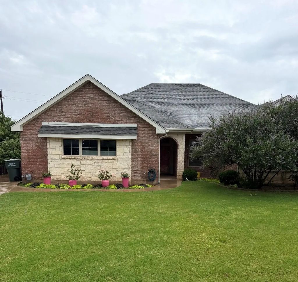3297 Woodlake Drive, Abilene