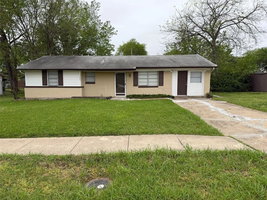 3707 Casa Ridge Drive, Mesquite