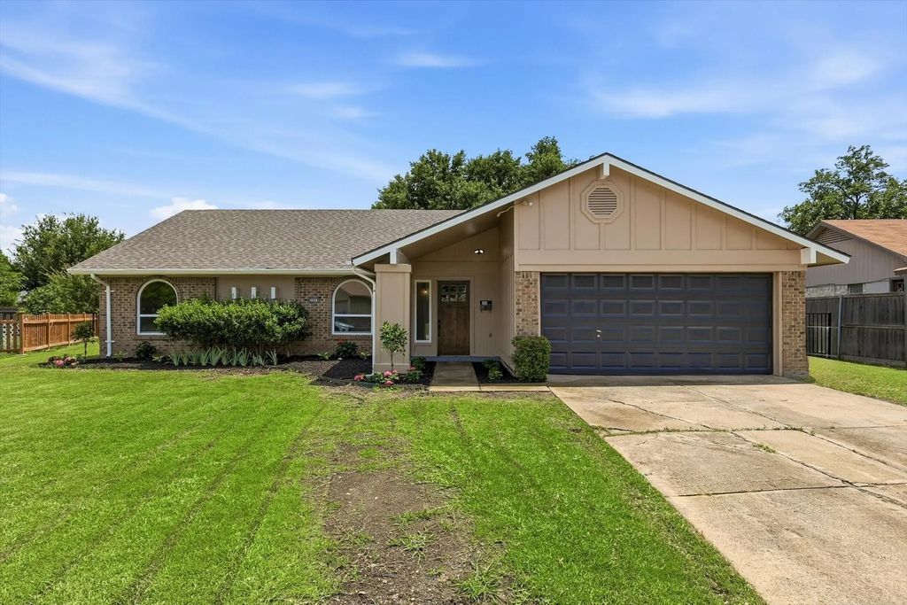 2804 Elk Grove Road, Carrollton