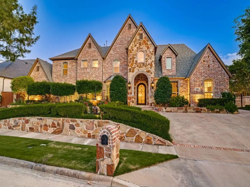4603 Warwick Lane, Frisco
