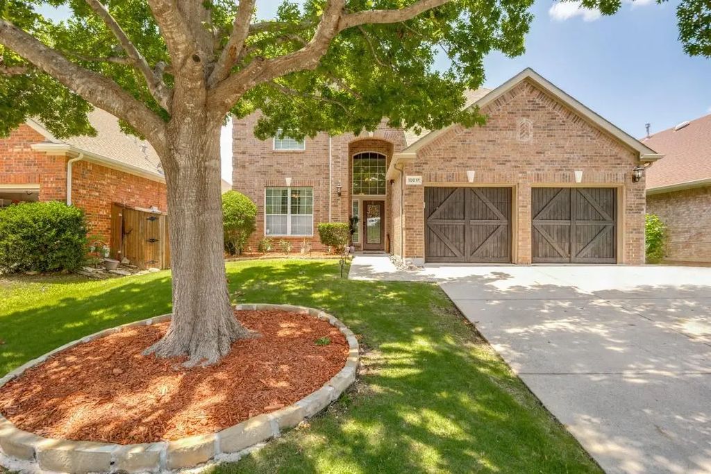 10017 Links Fairway Drive, Rowlett