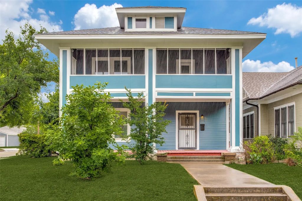 738 Woodlawn Avenue 450, Dallas