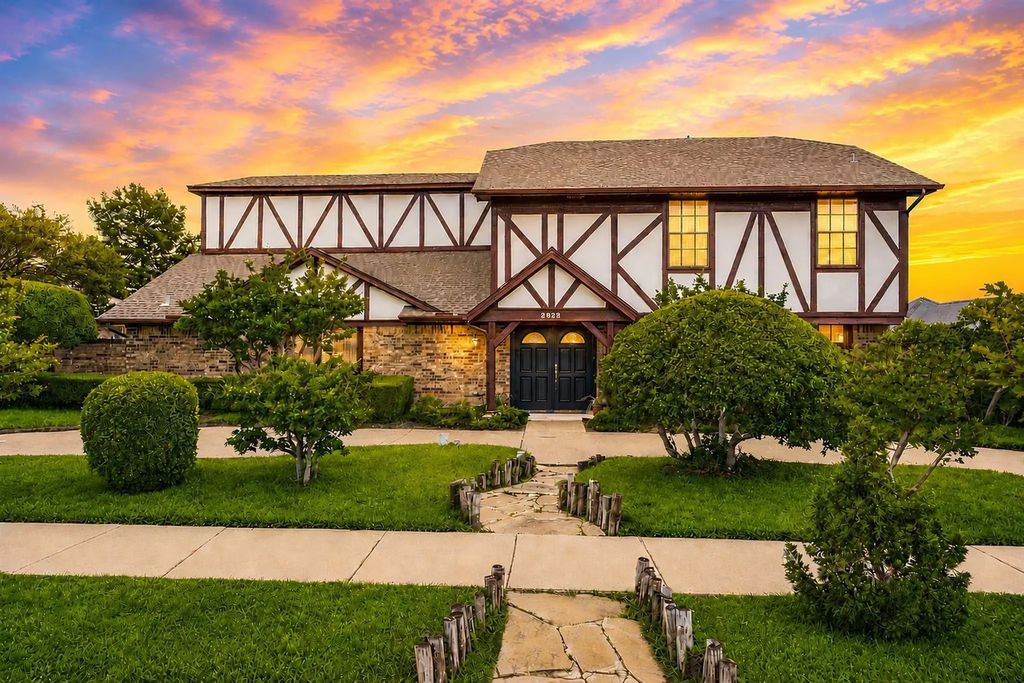 2822 Colleen Drive, Garland