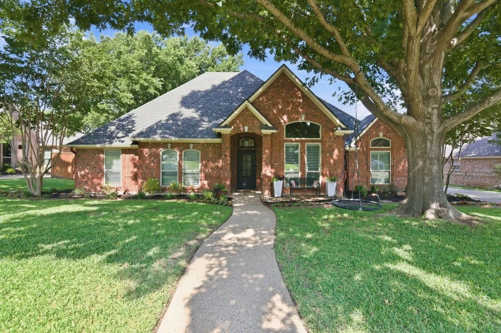 986 Dove Meadows, Keller