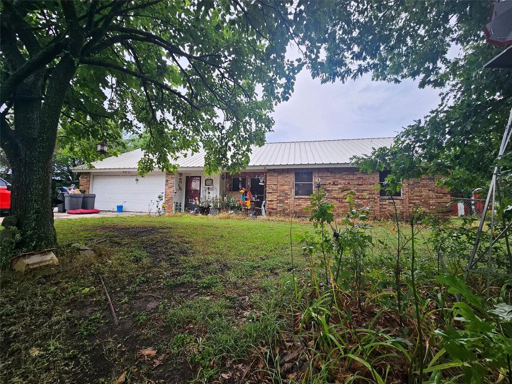 3125 Sanger Creek Way, Waxahachie