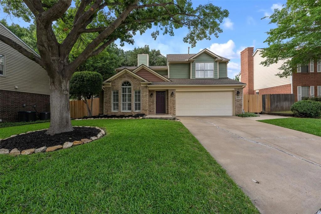 5579 Rocky Mountain Road, Fort Worth
