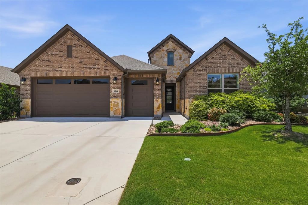 9500 Claridge Drive, Denton