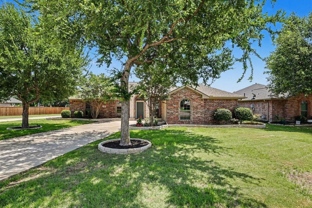 200 Hardwicke Lane, Little Elm