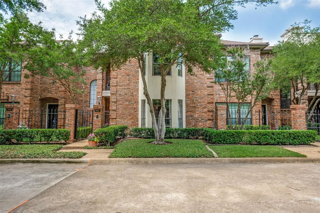 7043 Inwood Road, Dallas