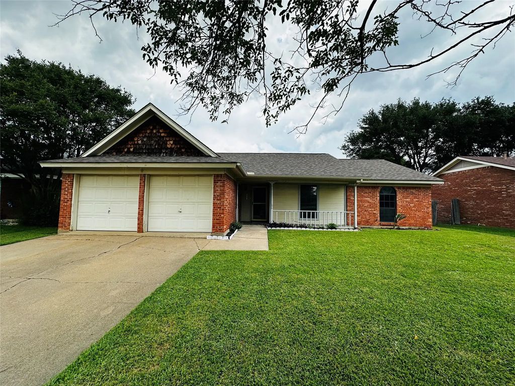 6741 Ridgetop Road, North Richland Hills