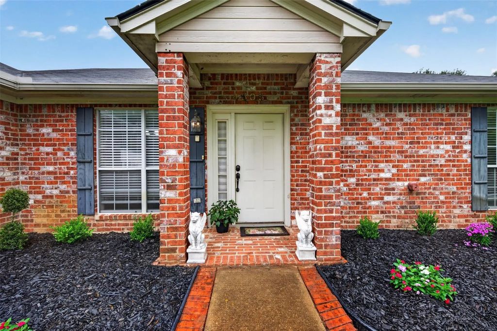 4505 Lawndale Drive, Benton