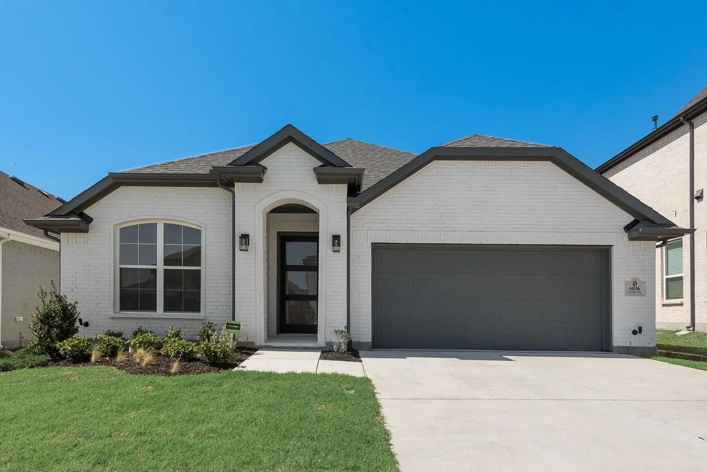 6036 Foxwheel Way, Fort Worth