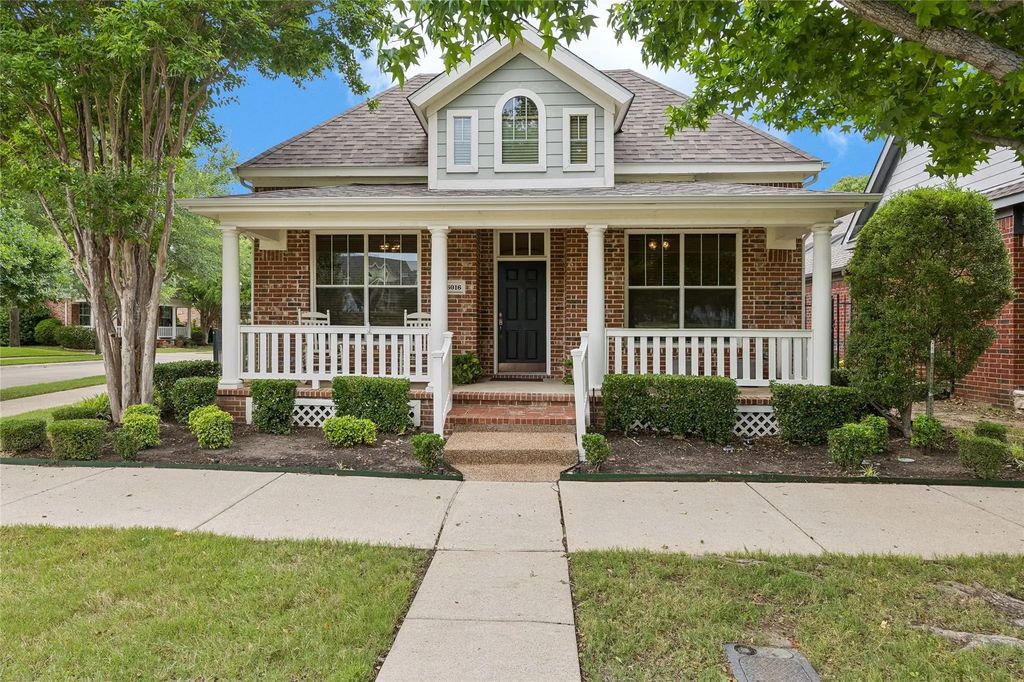 6016 Frost Street, North Richland Hills