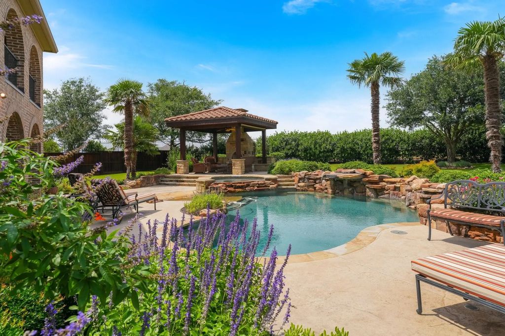 5859 Shoreside Bend, Irving
