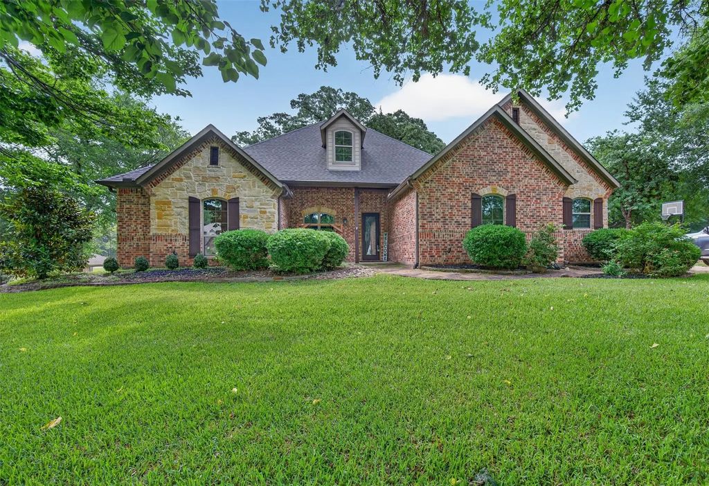109 Lighthouse Lane, Mabank