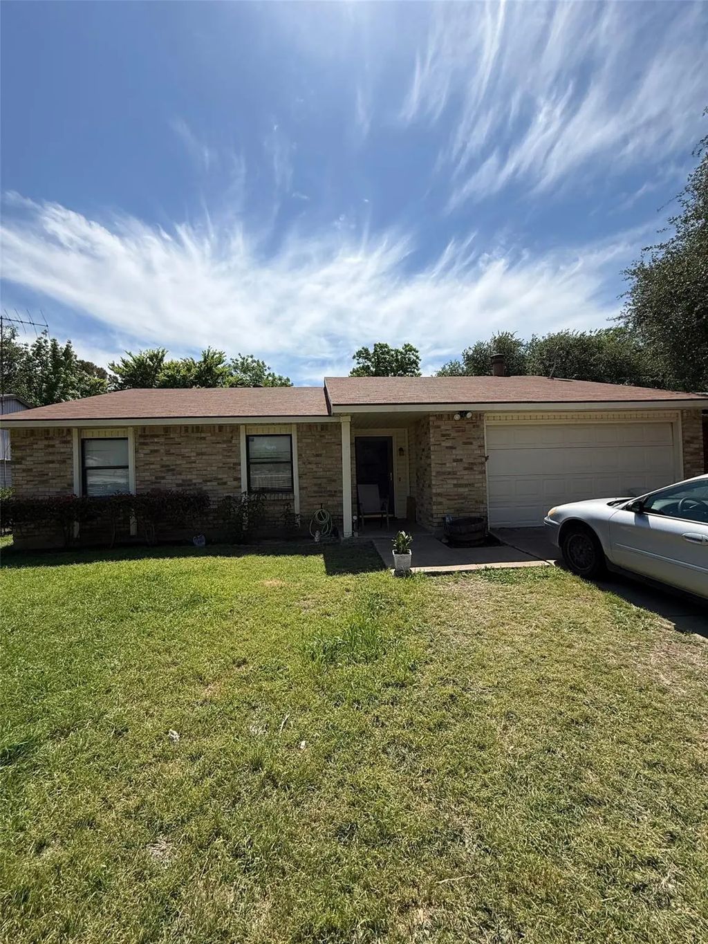 5725 Maiden Lane, Fort Worth