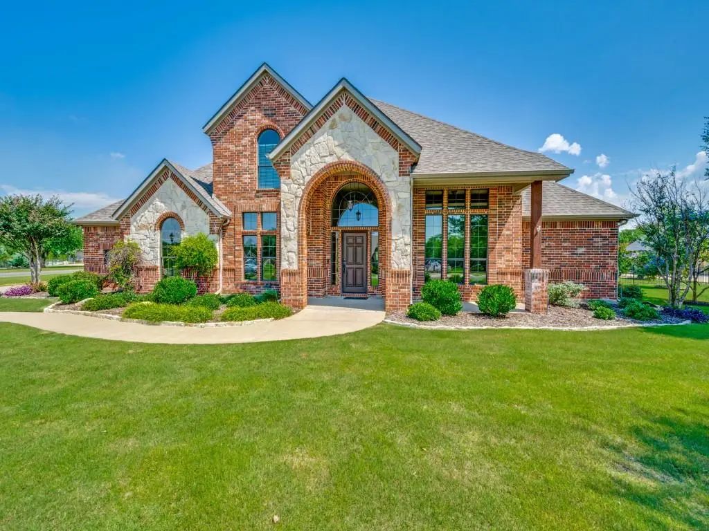 2712 Oakwood Drive, Celina