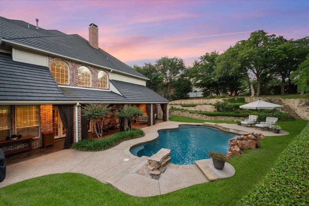 2325 Panorama Court, Arlington
