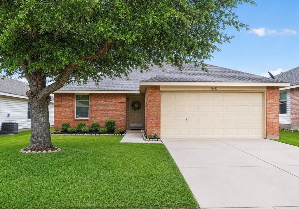 14052 Firebush Lane, Fort Worth
