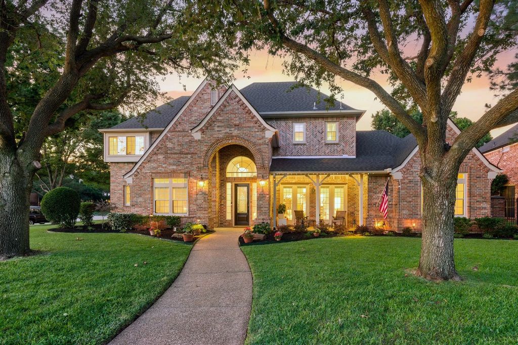 200 Mill Wood Drive, Colleyville