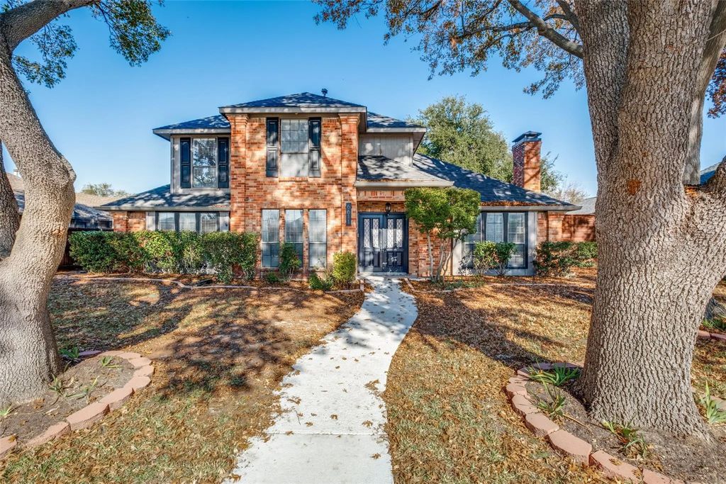 6611 Mimms Drive, Dallas