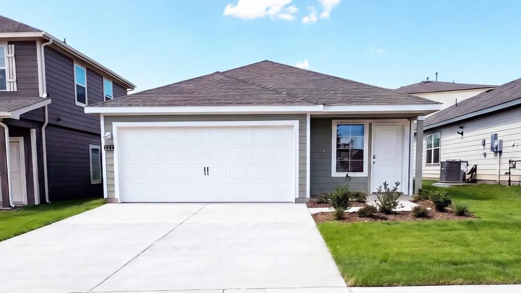 1627 Blaire Drive, Tyler