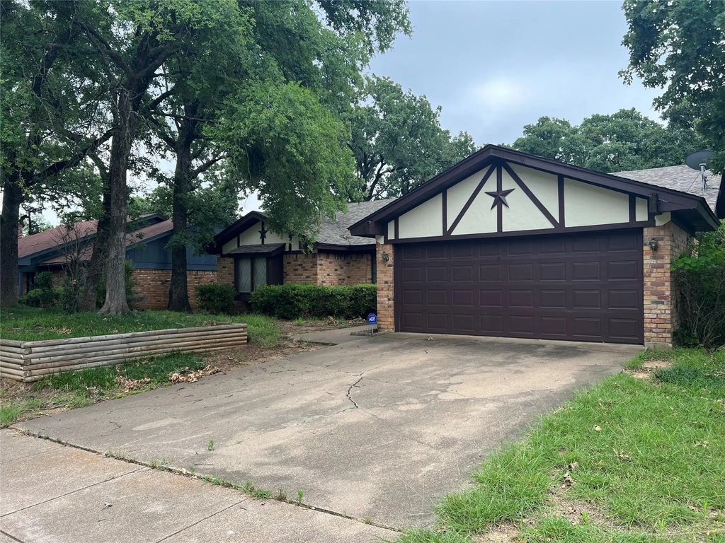 7604 Craig Street, Fort Worth