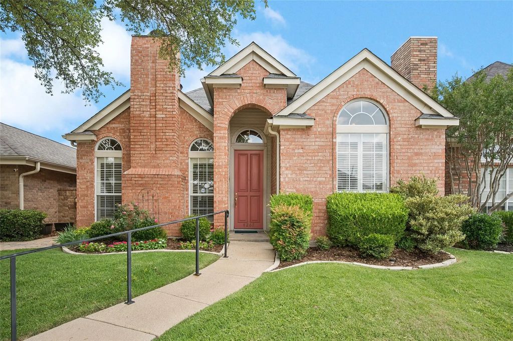4267 Timberglen Road, Dallas