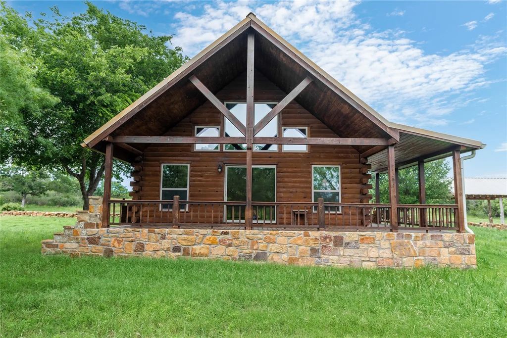 342 County Road 433, Mullin