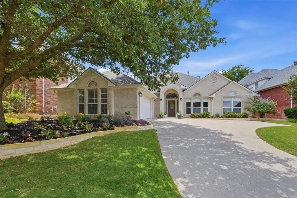 6304 Southern Hills Drive, Fort Worth