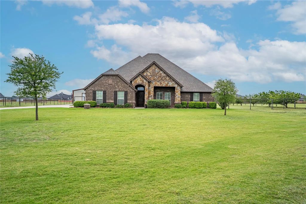 7816 Loma Lane, Godley