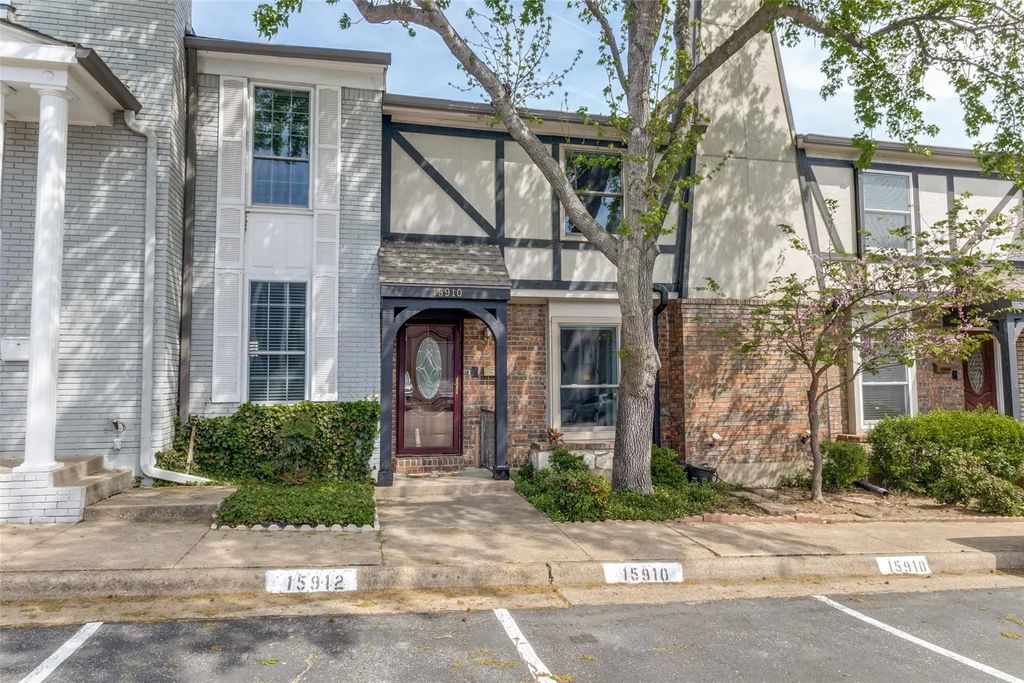 15910 Coolwood Drive 1046, Dallas