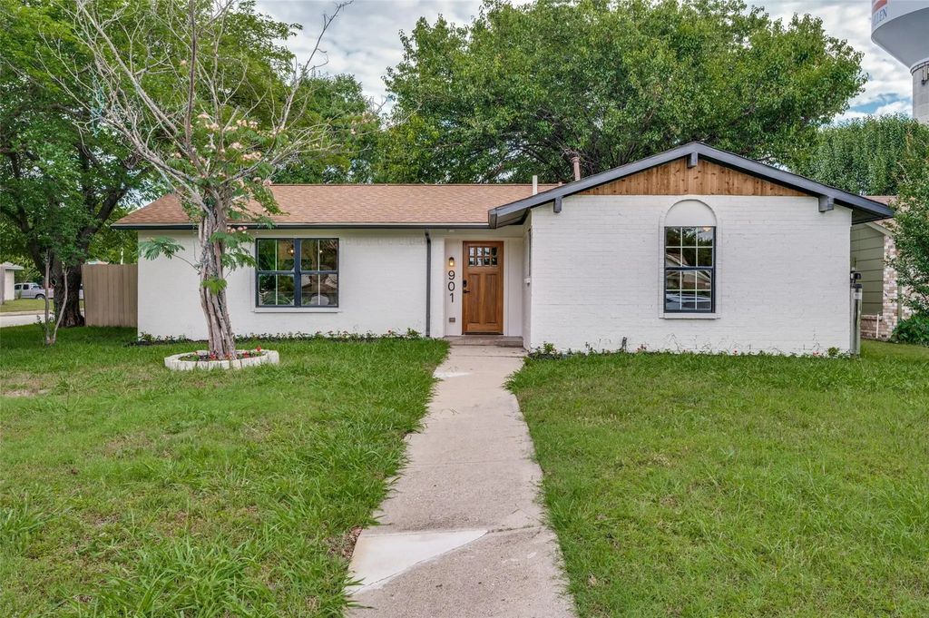 901 Meadow Mead Drive, Allen
