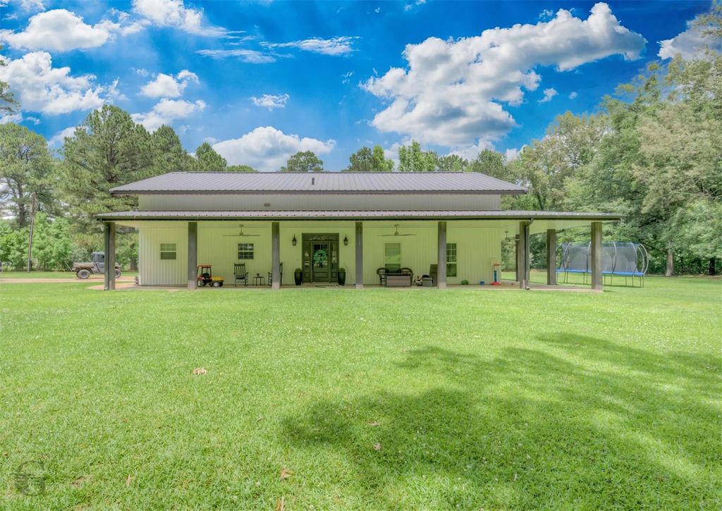 5154 Pine Hill Road, Shreveport