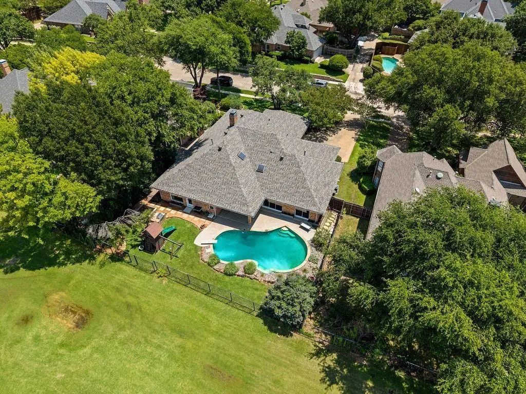 2905 Saint Andrews Drive, Richardson