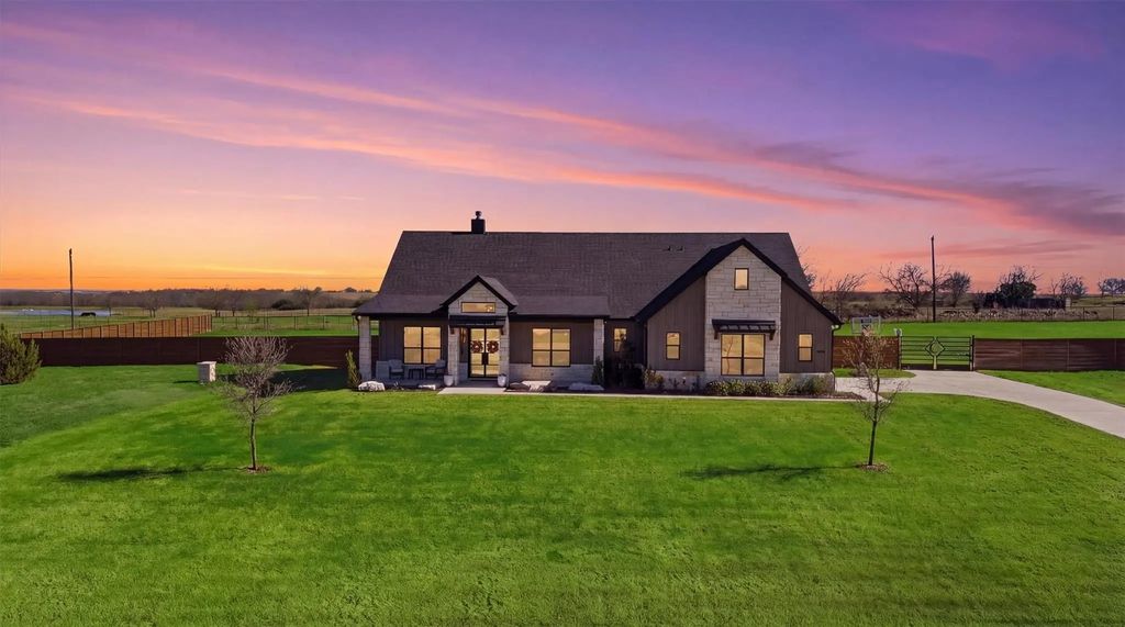 6620 Buffalo Ridge Circle, Godley