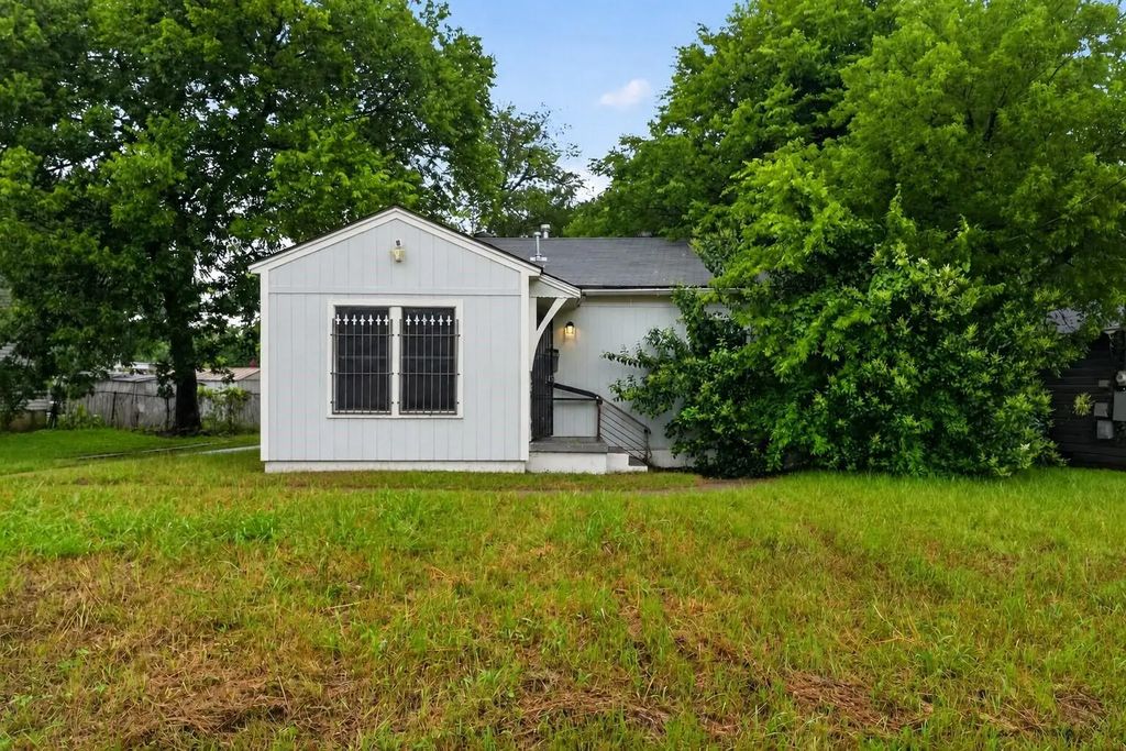 3102 Kellogg Avenue, Dallas