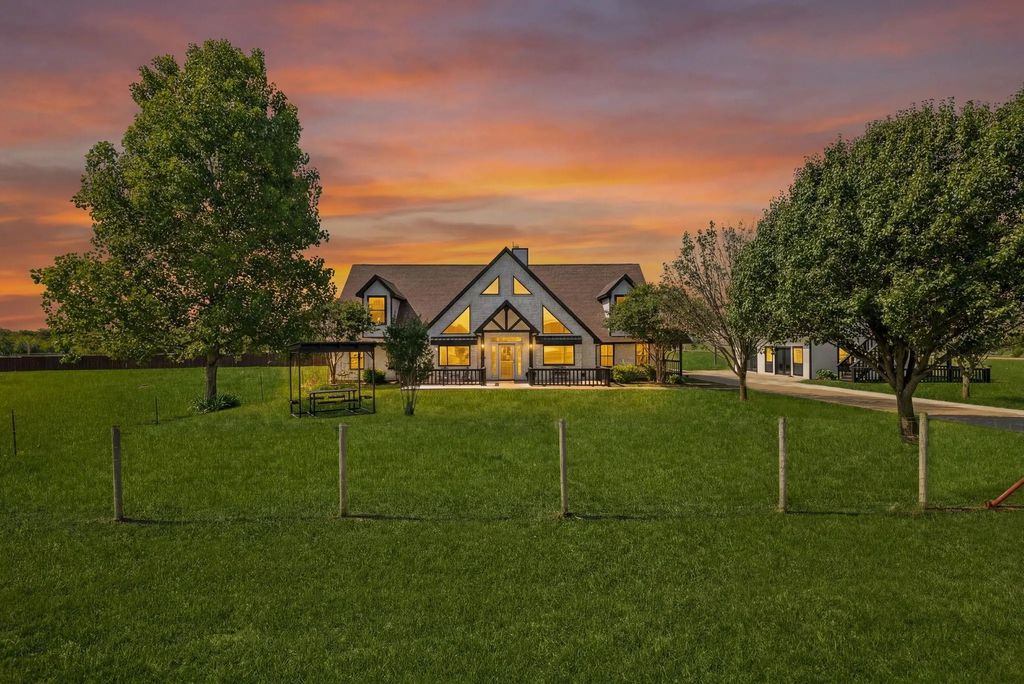 12240 Wellington Road, Ponder